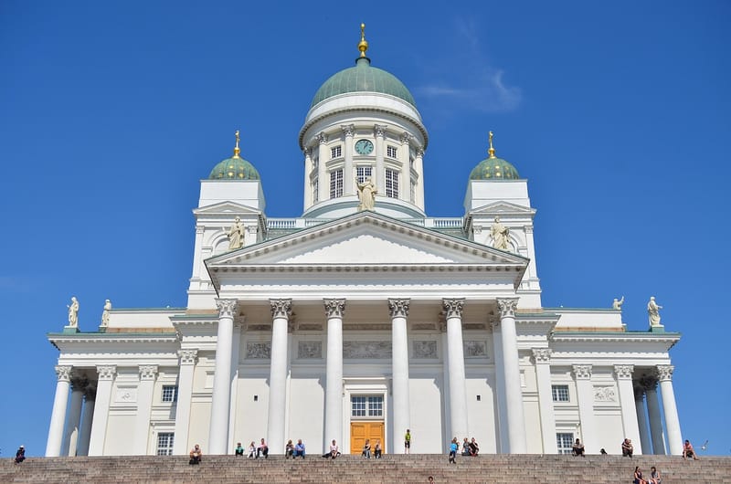 Suomi-kuva säilynyt vakaana, mutta mielikuvat polarisoituneet post image