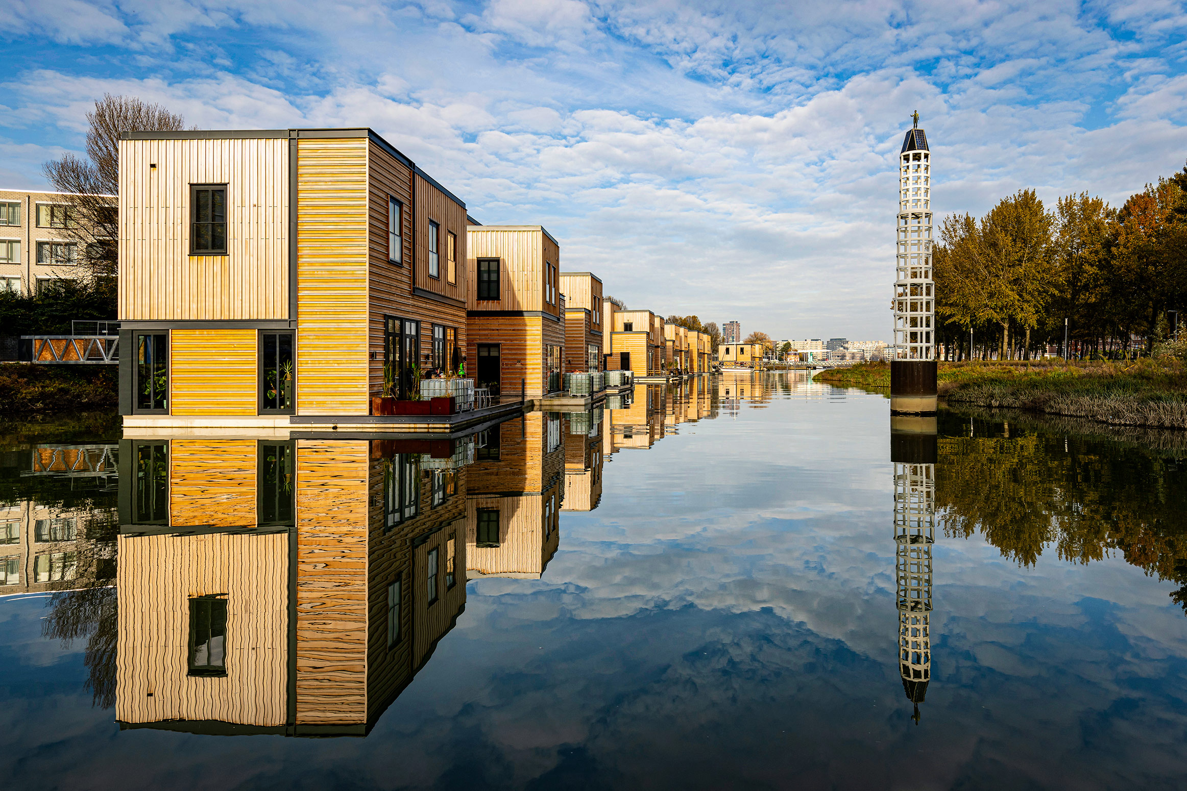 Kaupungit taistelevat vedennousua vastaan – maailman paras varautumissuunnitelma löytyy Rotterdamista